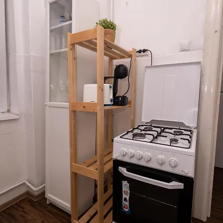 The Walter Salon Unirii - 3 Spacious And Self Check-in Apartment Bucharest