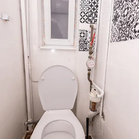 The Walter Salon Unirii - 3 Spacious And Self Check-in *