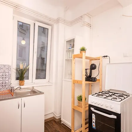 The Walter Salon Unirii - 3 Spacious And Self Check-in Appartement *