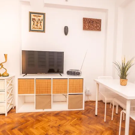 The Walter Salon Unirii - 3 Spacious And Self Check-in