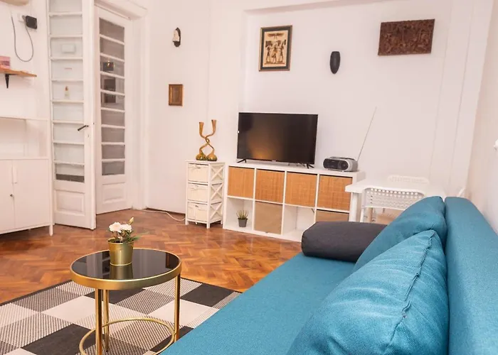 The Walter Salon Unirii - 3 Spacious And Self Check-in