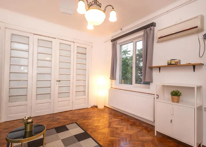 The Walter Salon Unirii - 3 Spacious And Self Check-in 公寓 布加勒斯特