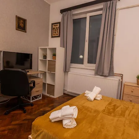 Lejlighed The Walter Salon Unirii - 3 Spacious And Self Check-in Bukarest