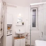 The Walter Salon Unirii - 3 Spacious And Self Check-in Apartamento *
